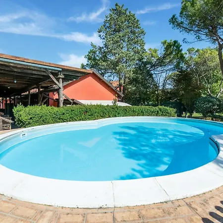 Feriehus Peaceful In Rome With Pool Monterotondo (Lazio)